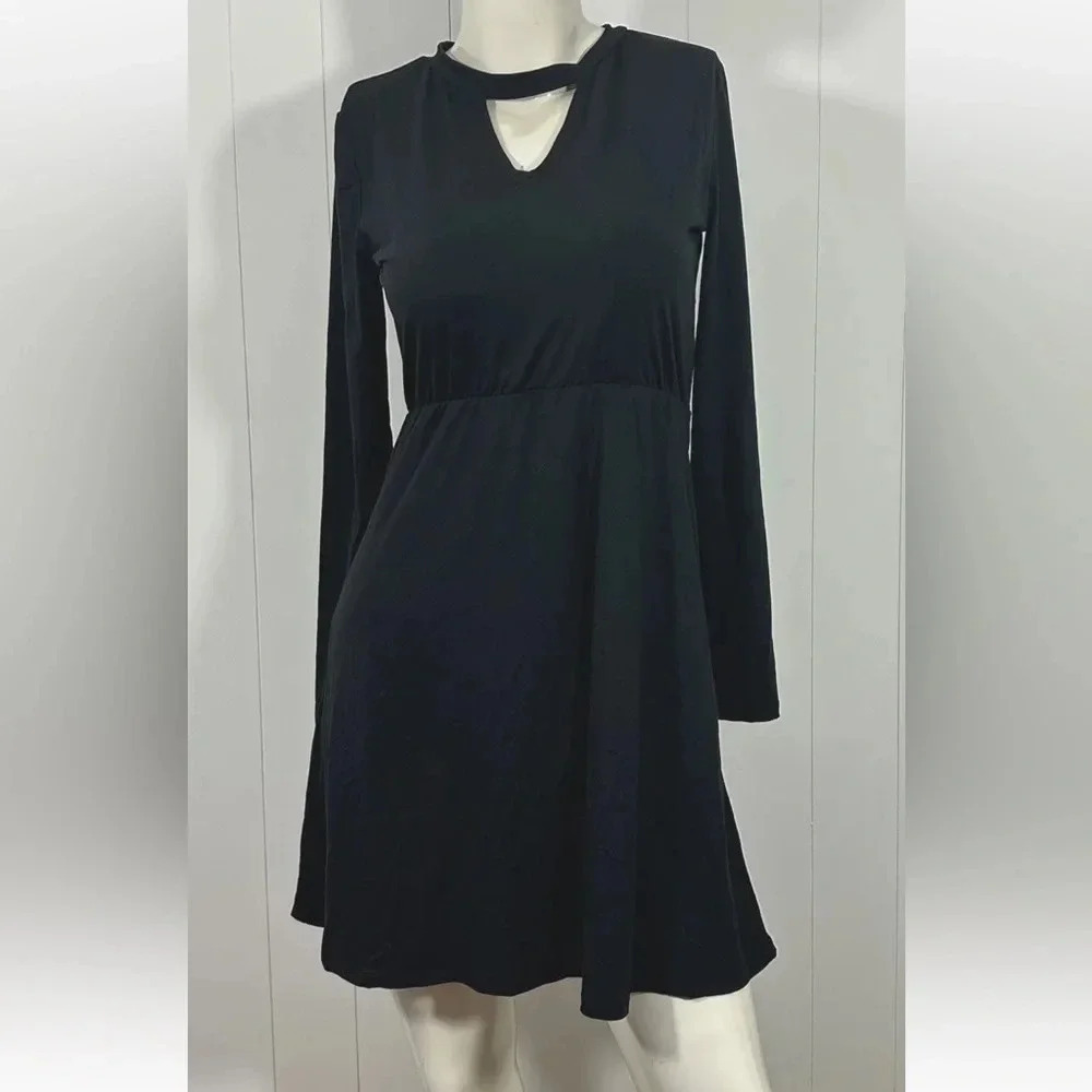 Maurices Black Keyhole Mini Dress Long Sleeve Size S elastic waist